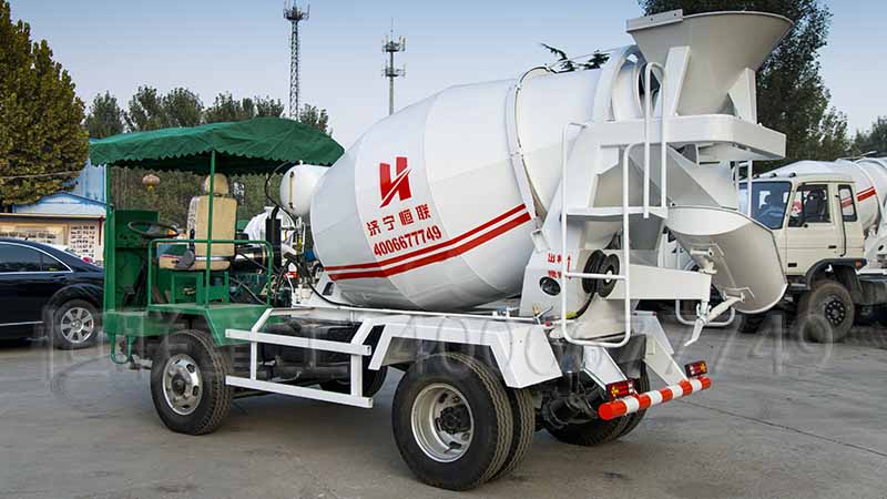 四不像2立方混凝土搅拌车