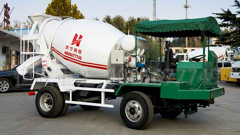 四不像混凝土搅拌车